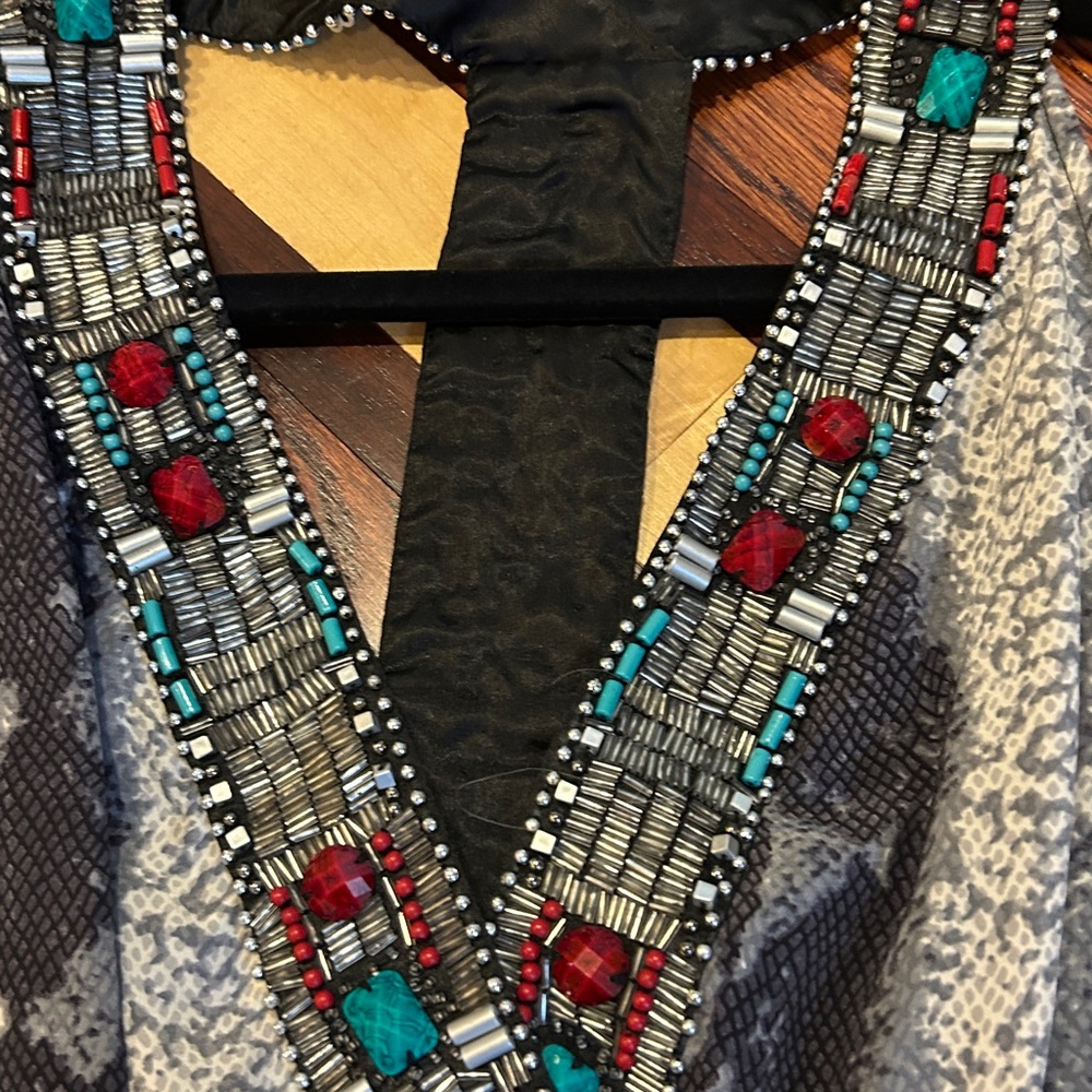 Bebe Monochrome Patterned Blouse - image 2